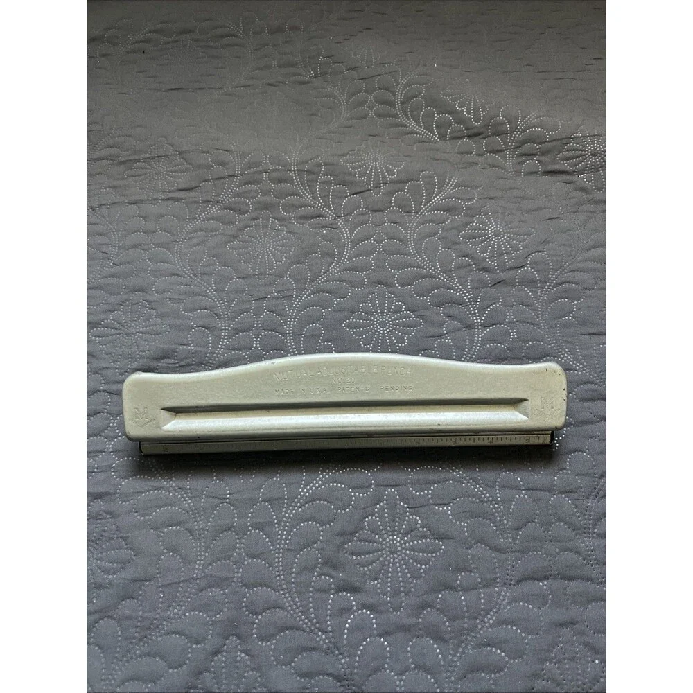 Vintage 1950's Mutual Adjustable No.20 Metal 3 Hole Paper Punch Desktop USA Home
